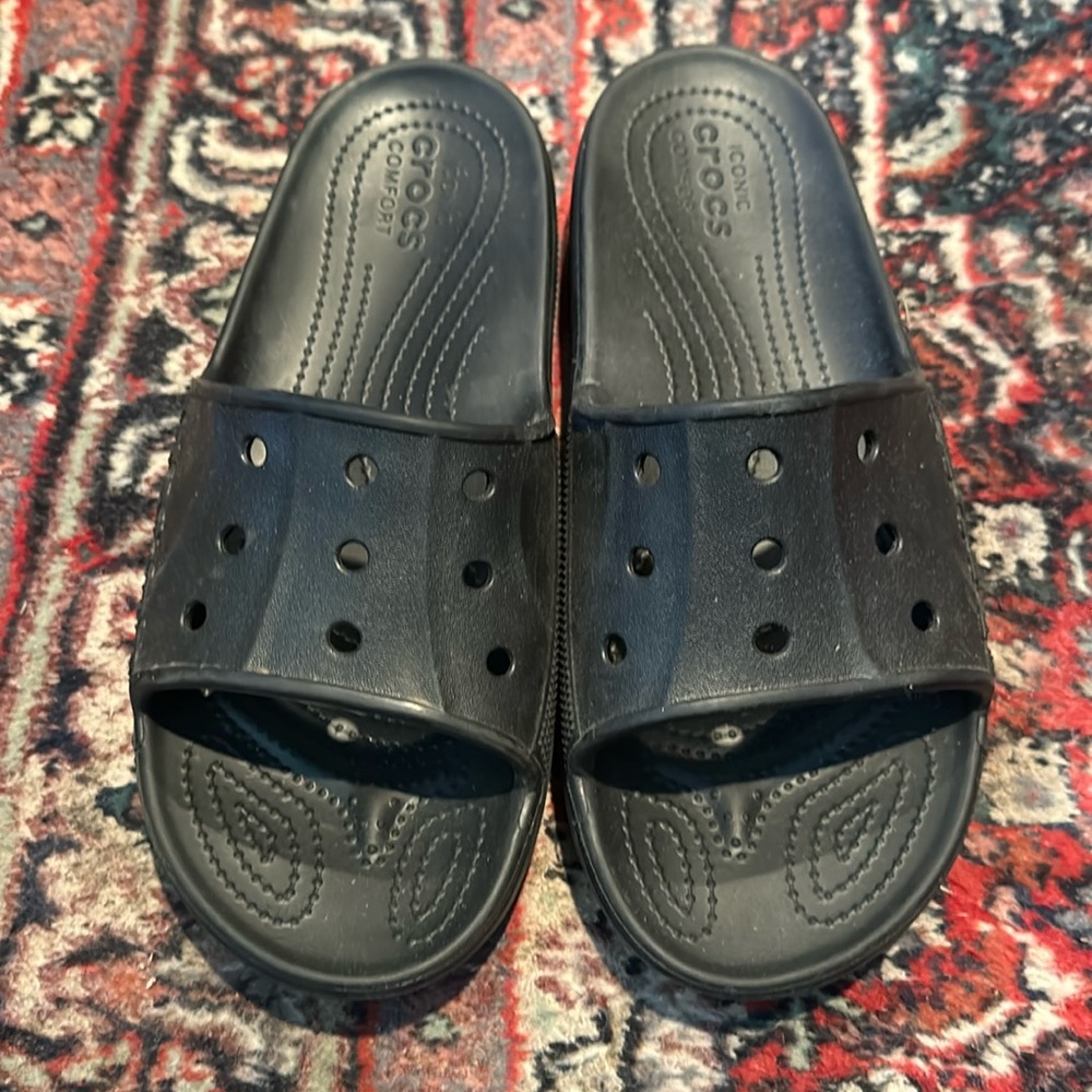 Men’s black crocs slip on shoes